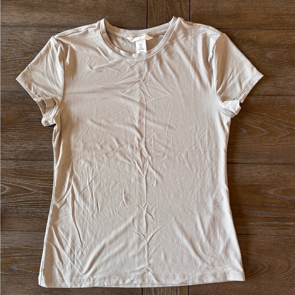 NWOT H&M Soft Beige Short Sleeve Tee